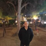  ,  Yusuf, 44