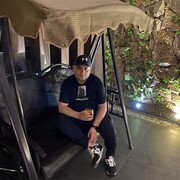  ,   Armen, 38 ,   ,   