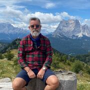  ,   Gerd, 62 ,   ,   