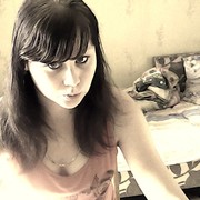  ,  Elena, 28