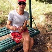  ,   Denis, 44 ,   ,   , c 
