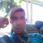  ,  Viktors, 26