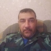  ,   Vahid, 43 ,   c 