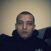  ,   Dauke, 32 ,  