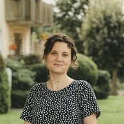  , LiLiYa