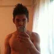 ,  Johnny, 31