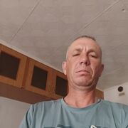   ,  Aleksander, 44
