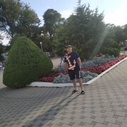  ,   Teymur, 49 ,   ,   