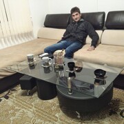  ,  Georgi, 29