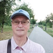 ,   Vlad, 55 ,   ,   