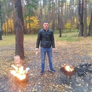  ,   Gioni, 30 ,   ,   