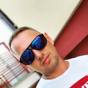  ,   Alex, 40 ,   ,   , 