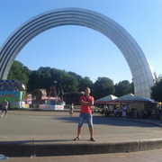  ,  Dima, 38