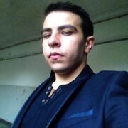  ,  tristani, 28