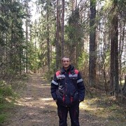  ,   Viktor, 39 ,   ,   