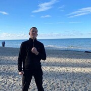  ,   Alex, 20 ,   ,   