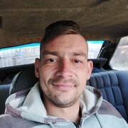  ,  Ruslan, 37