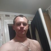  ,   Alex, 42 ,   ,   