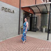  ,   tiana, 42 ,     