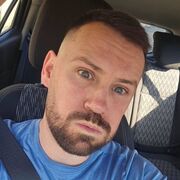  ,   Leonardo, 44 ,   c 