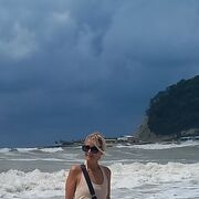  ,   Jules, 44 ,   