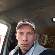  --,   DeNiS, 39 ,   
