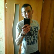   ,  Alex, 35