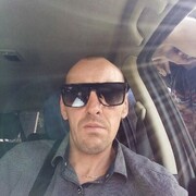  ,   Aleksandr, 40 ,   c 
