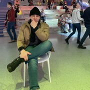  ,   Viktor, 37 ,   ,   , c , 