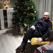 � ������