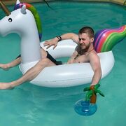 ,   Mikhail, 30 ,   ,   