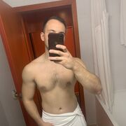  ,  Saymon, 27