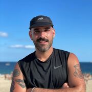  ,   Igor, 35 ,   