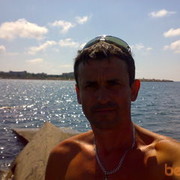  ,  iarik, 51