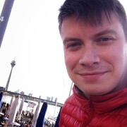  ,   Alex, 40 ,   ,   