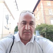  ,   Nikoloz, 49 ,   ,   