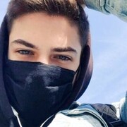  ,   Denis, 27 ,   c 