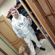  ,   Artem, 32 ,   ,   