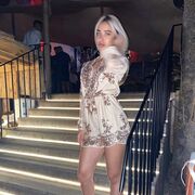 ,  Angelina, 28