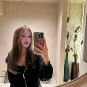  , 