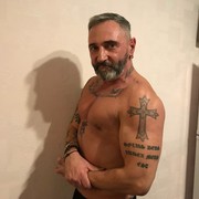  ,   Den, 50 ,   