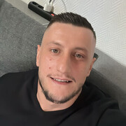 Stuttgart,   Haris, 32 ,   ,   , c 