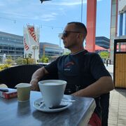 ,  Oleg, 60