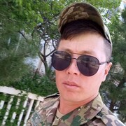  ,  Azik, 30