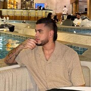  ,   MarlLon, 32 ,   ,   , c , 