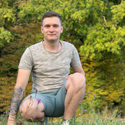  Herzogenrath,  Artem, 32