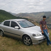  ,   Narek, 32 ,   ,   , c 