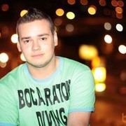  --,   Felix, 32 ,   