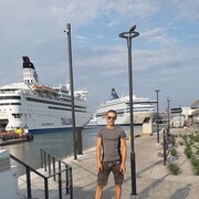  ,  Aleksandr, 35