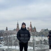  ,  Artem, 23